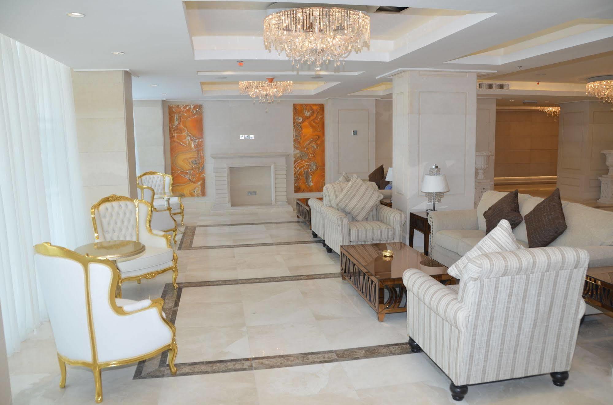 Adams Hotel Kuwait City Exterior foto